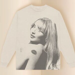 Graphic Long Sleeve Tee